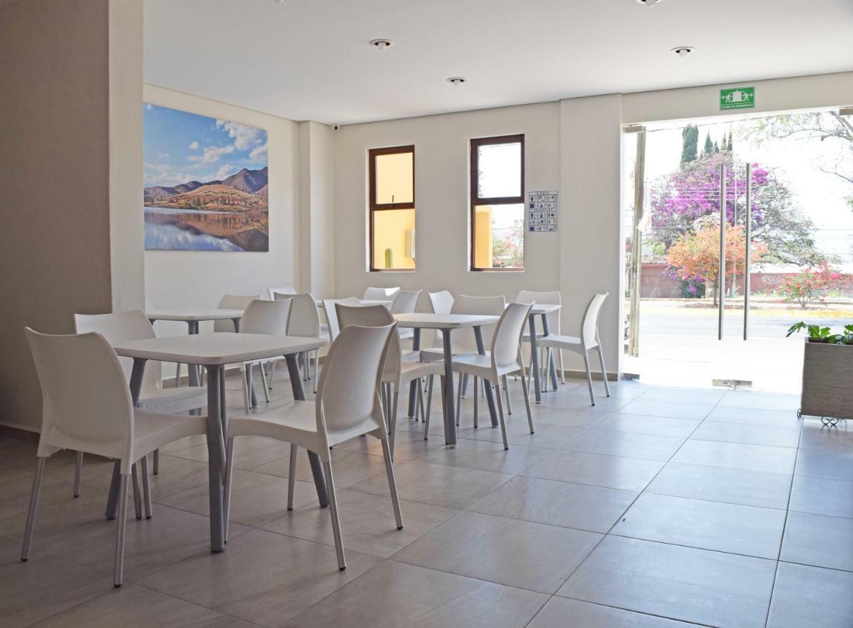 Hotel Guiva Aeropuerto Oaxaca Ngoại thất bức ảnh